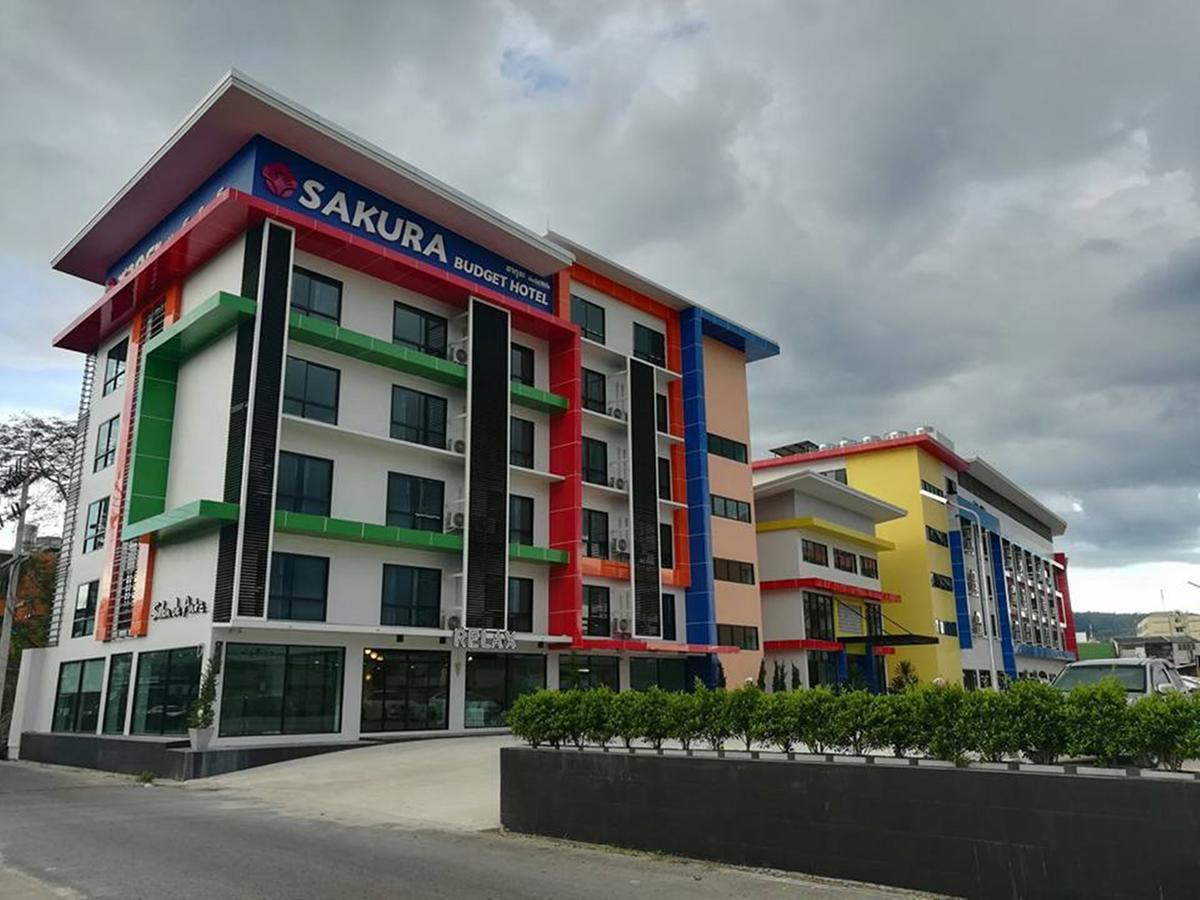 Sakura Budget Hotel Hat Yai Extérieur photo